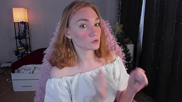 ReddHotPipper online show from December 15, 2025, 3:45 am