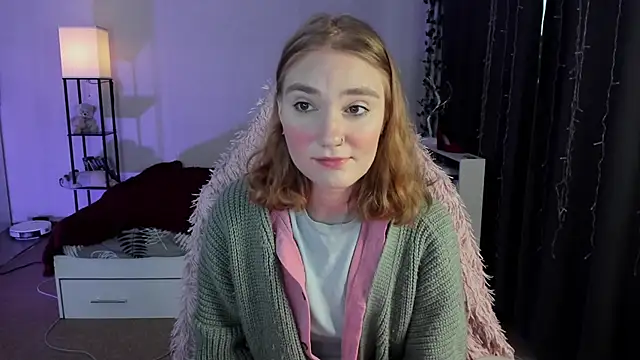 ReddHotPipper online show from November 5, 2025, 3:09 am