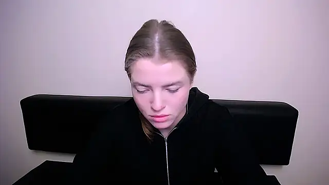 MissOliviaa  online show from January 31, 2025, 8:43 am