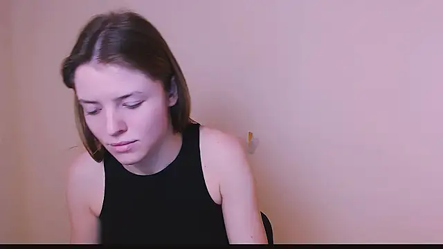 MissOliviaa  online show from February 7, 2025, 12:39 pm