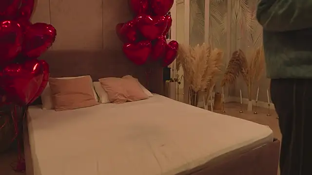 Snapshot of Smiley_Mia chatting on February 20, 2026, 5:04 am Smiley Mia online show from February 20, 2026, 5:04 am