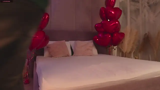 Snapshot of Smiley_Mia chatting on February 14, 2026, 5:07 am Smiley Mia online show from February 14, 2026, 5:07 am