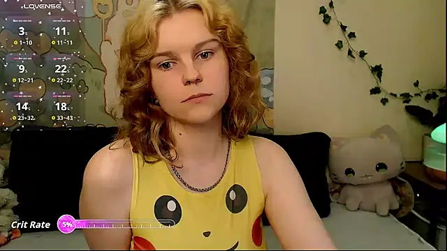 Snapshot of Moona_xx chatting on April 30, 2026, 10:36 pm Moona xx online show from April 30, 2026, 10:36 pm