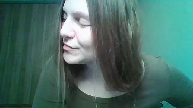 Evasapples online show from May 12, 2026, 7:20 pm