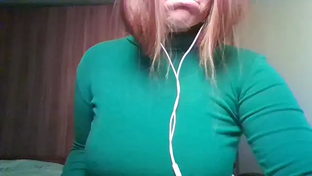 Evasapples online show from April 23, 2026, 9:16 pm
