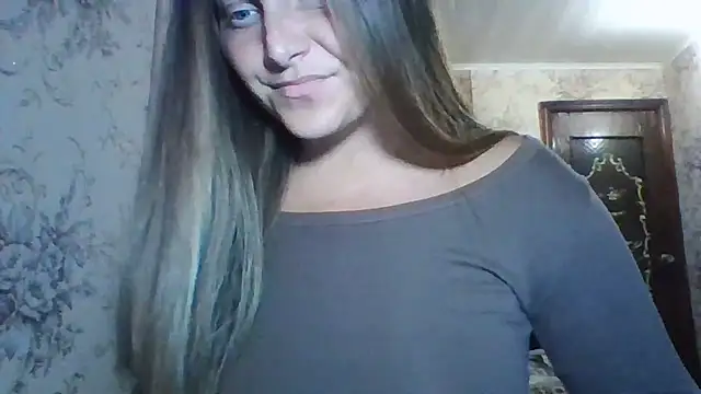 Evasapples online show from July 22, 2026, 6:43 pm