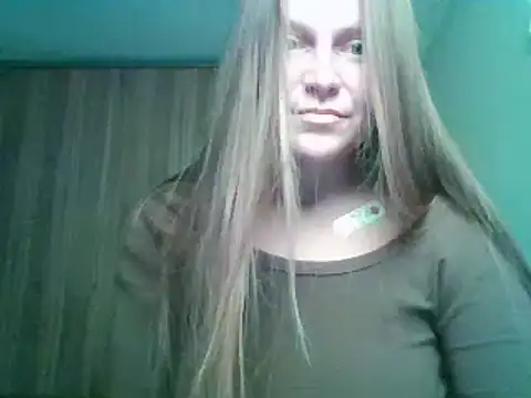 Evasapples online show from September 14, 2025, 12:16 pm