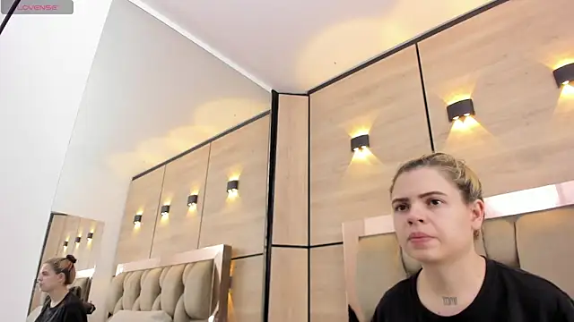 dorothy vegga online show from December 21, 2025, 3:41 am