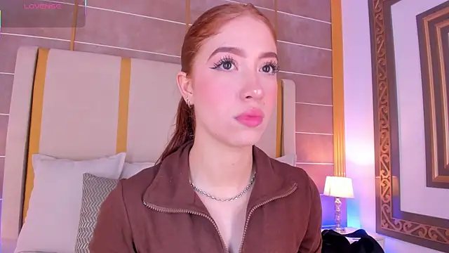 AbigailCarter online show from October 5, 2025, 10:33 pm