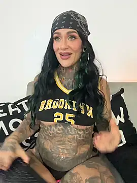 remyflux666 online show from March 22, 2026, 1:20 am