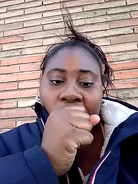 KennyBigWoman online show from November 26, 2025, 3:23 pm