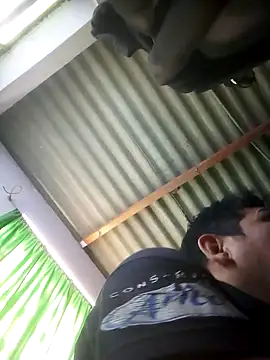 ardiente47 online show from September 19, 2025, 1:26 pm