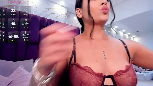 emma carterr1 online show from June 14, 2026, 11:28 pm