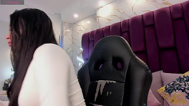 emma carterr1 online show from November 23, 2025, 3:11 pm