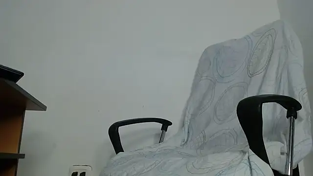 enzo 0814 online show from December 1, 2025, 1:06 am