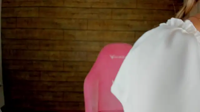 Snapshot of MilanaBalmain chatting on March 21, 2026, 8:19 am MilanaBalmain online show from March 21, 2026, 8:19 am