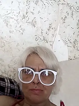 Gardener of Illusions online show from October 31, 2025, 10:12 am