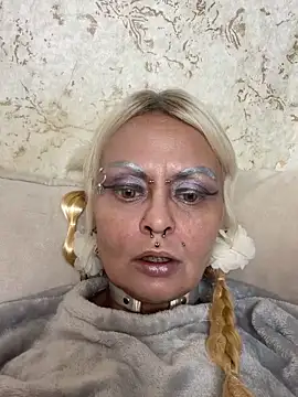 Gardener of Illusions online show from September 21, 2025, 9:42 pm