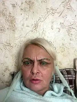 Gardener of Illusions online show from October 6, 2025, 3:51 am