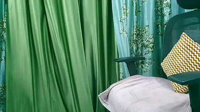 Lovely Sanvi online show from March 4, 2026, 3:36 am