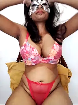 Snapshot of Zaraangle chatting on October 17, 2025, 6:06 am Zaraangle online show from October 17, 2025, 6:06 am