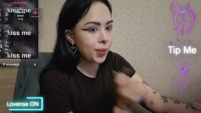 baby  kim online show from February 15, 2026, 5:34 pm