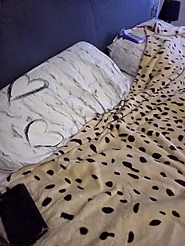 Crosss-23cm online show from April 21, 2026, 6:36 pm