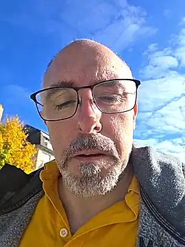 Crosss-23cm online show from October 14, 2025, 10:27 am