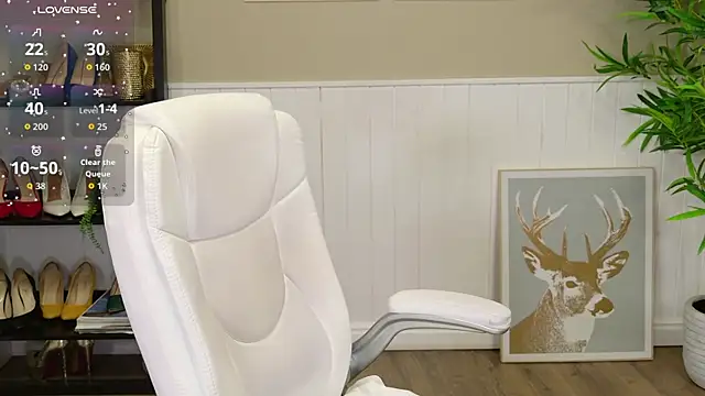 LadyLeea online show from January 12, 2026, 5:36 am