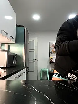 Snapshot of cricrimsBarcelona chatting on March 14, 2025, 7:26 am cricrimsBarcelona online show from March 14, 2025, 7:26 am