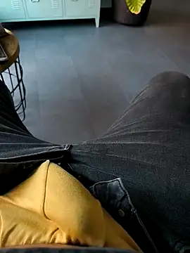 Snapshot of cricrimsBarcelona chatting on January 29, 2025, 7:25 am cricrimsBarcelona online show from January 29, 2025, 7:25 am