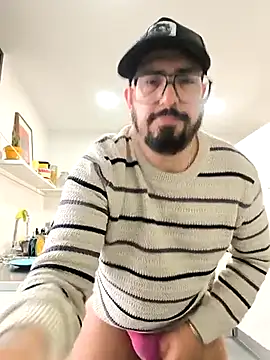 Snapshot of cricrimsBarcelona chatting on February 25, 2025, 7:20 am cricrimsBarcelona online show from February 25, 2025, 7:20 am