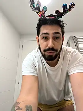 Snapshot of cricrimsBarcelona chatting on December 29, 2024, 5:01 pm cricrimsBarcelona online show from December 29, 2024, 5:01 pm