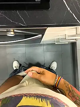 Snapshot of cricrimsBarcelona chatting on October 10, 2025, 6:25 am cricrimsBarcelona online show from October 10, 2025, 6:25 am