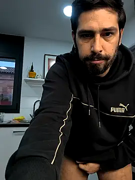 Snapshot of cricrimsBarcelona chatting on February 12, 2025, 7:23 am cricrimsBarcelona online show from February 12, 2025, 7:23 am