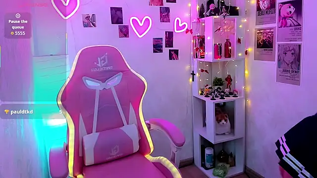 LianaBright online show from March 4, 2026, 2:19 am