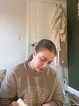 Krystal Tx online show from March 7, 2025, 10:35 am