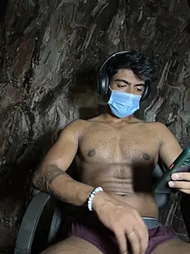 rony6663 online show from October 11, 2025, 7:09 am