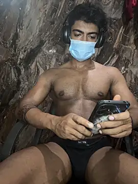 rony6663 online show from September 24, 2025, 10:33 am