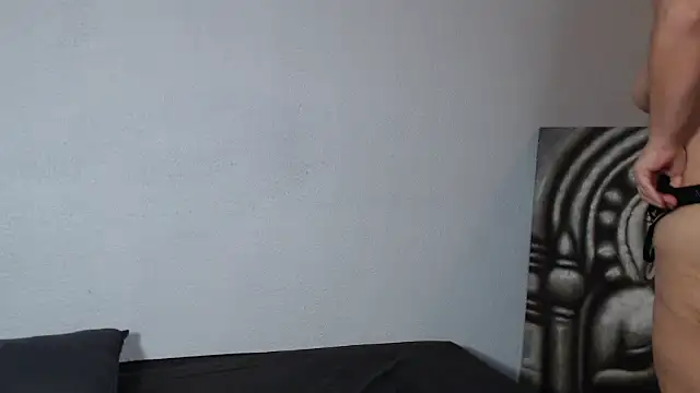 Doucelouve9 online show from December 3, 2025, 5:12 pm