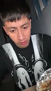 Stiven 017 online show from March 15, 2026, 4:19 am