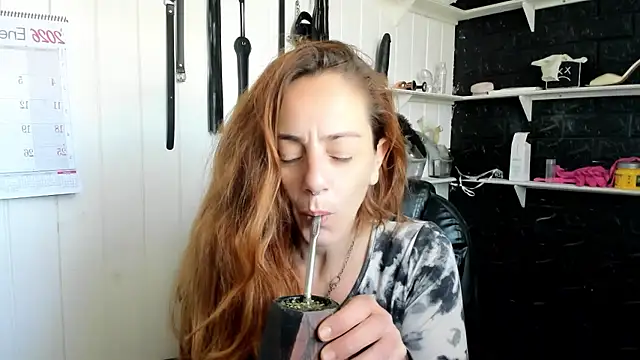 Snapshot of jessiburningheels chatting on January 19, 2026, 10:19 am jessiburningheels online show from January 19, 2026, 10:19 am