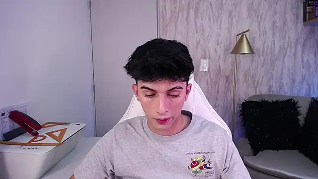 MrWilliseo online show from March 19, 2026, 7:58 pm