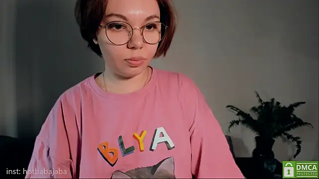 whoa-hoa-hoa-hoa-hoa online show from March 6, 2025, 8:30 am