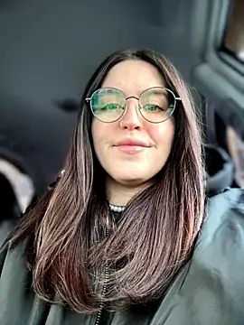 meow girl online show from January 8, 2026, 8:31 am