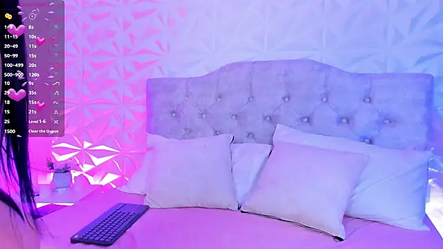 Snapshot of Miss_Ivy4 chatting on February 11, 2026, 1:16 am Miss Ivy4 online show from February 11, 2026, 1:16 am