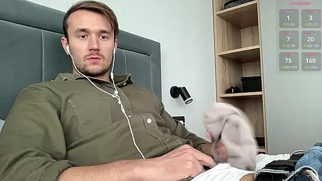 cute mark online show from September 24, 2025, 10:44 am