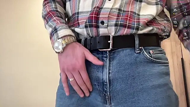 cute mark online show from January 17, 2026, 1:26 pm