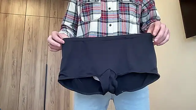 Snapshot of cute_mark chatting on February 27, 2026, 12:38 pm cute mark online show from February 27, 2026, 12:38 pm