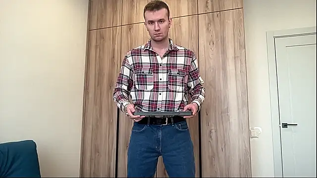 Snapshot of cute_mark chatting on March 14, 2026, 6:19 am cute mark online show from March 14, 2026, 6:19 am